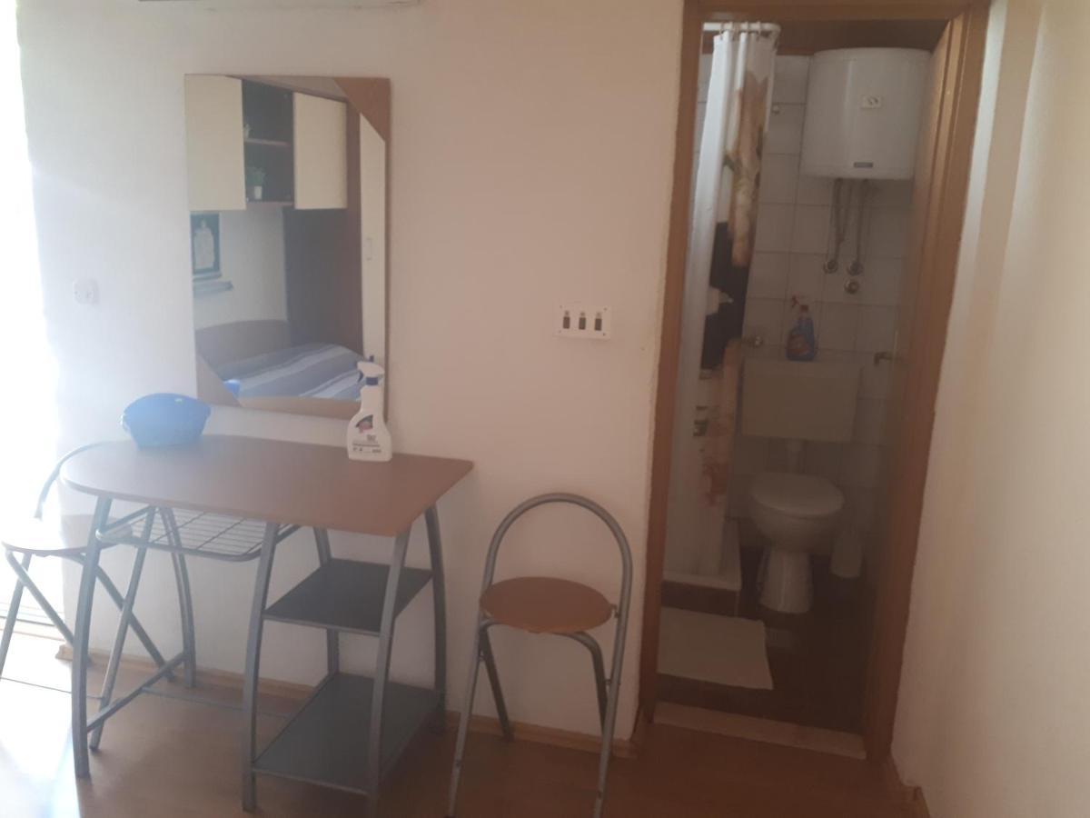 Apartmani Leko Mirjana Baška Voda Exterior foto
