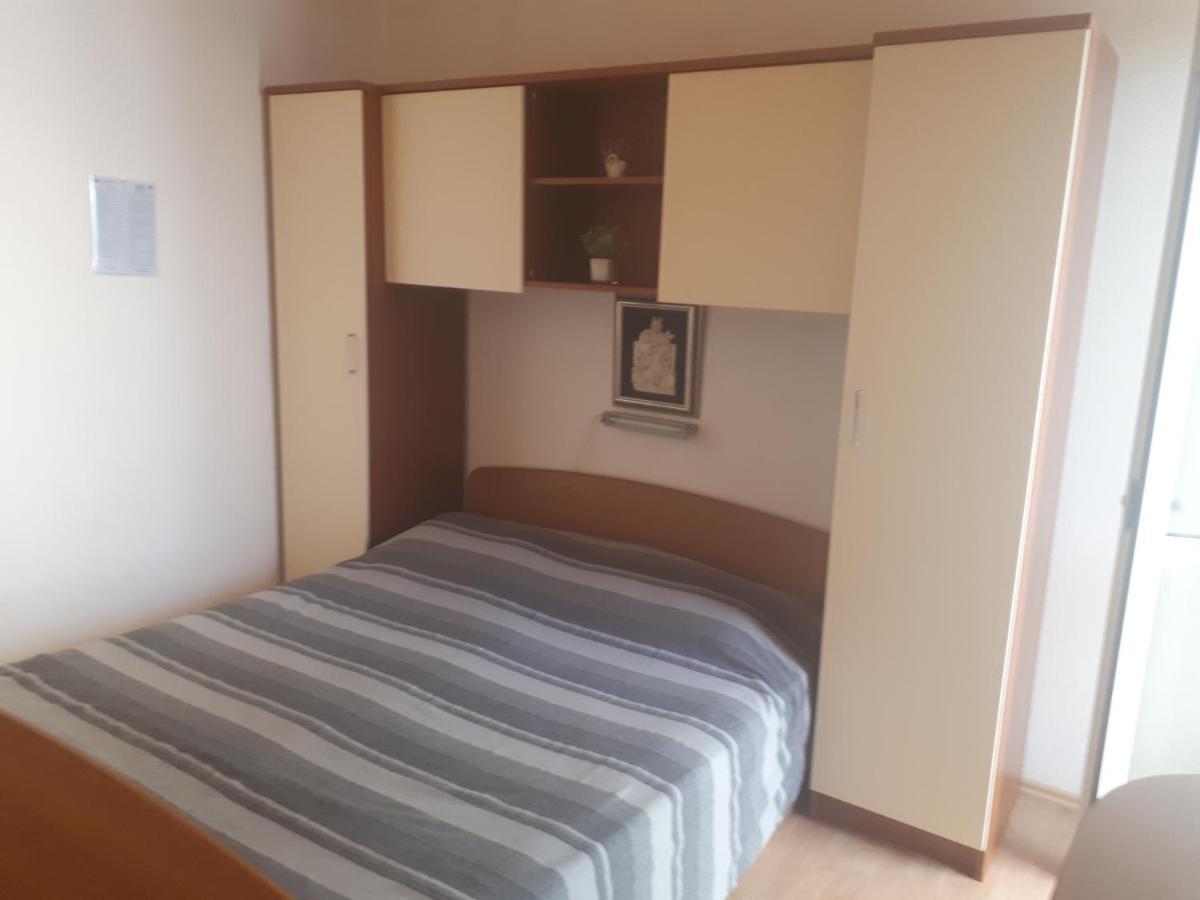 Apartmani Leko Mirjana Baška Voda Exterior foto