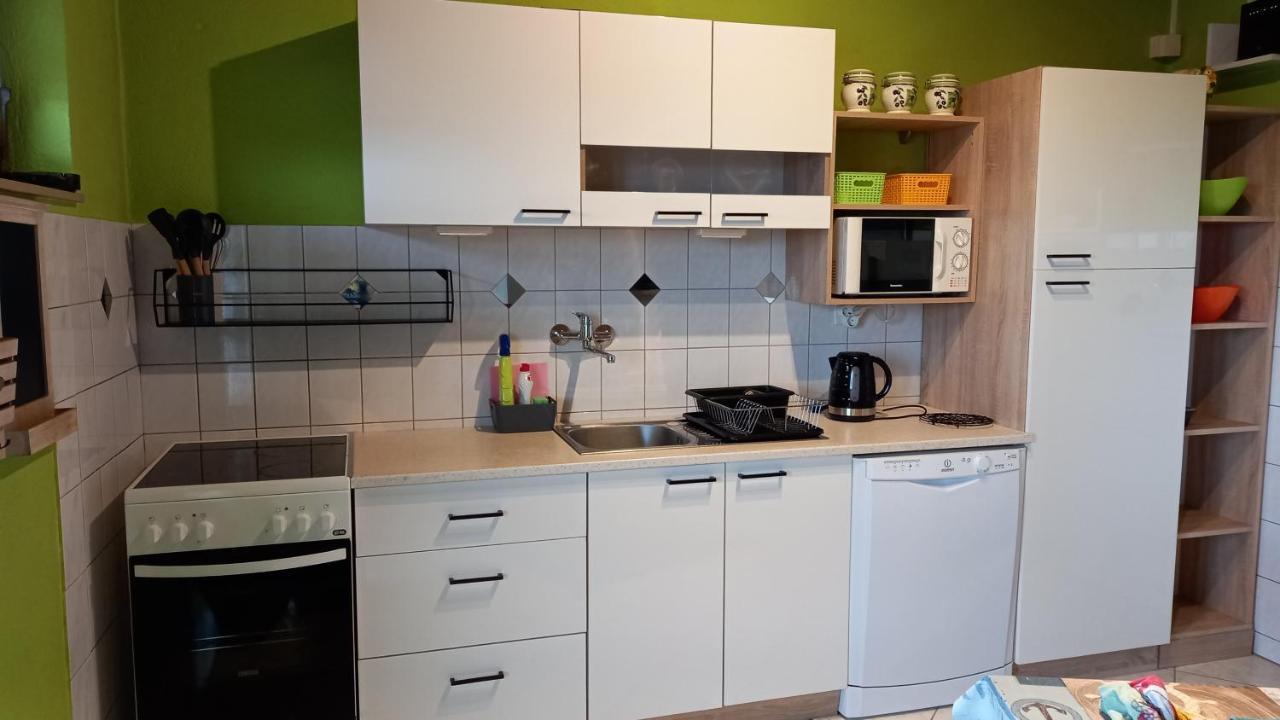 Apartmani Leko Mirjana Baška Voda Exterior foto