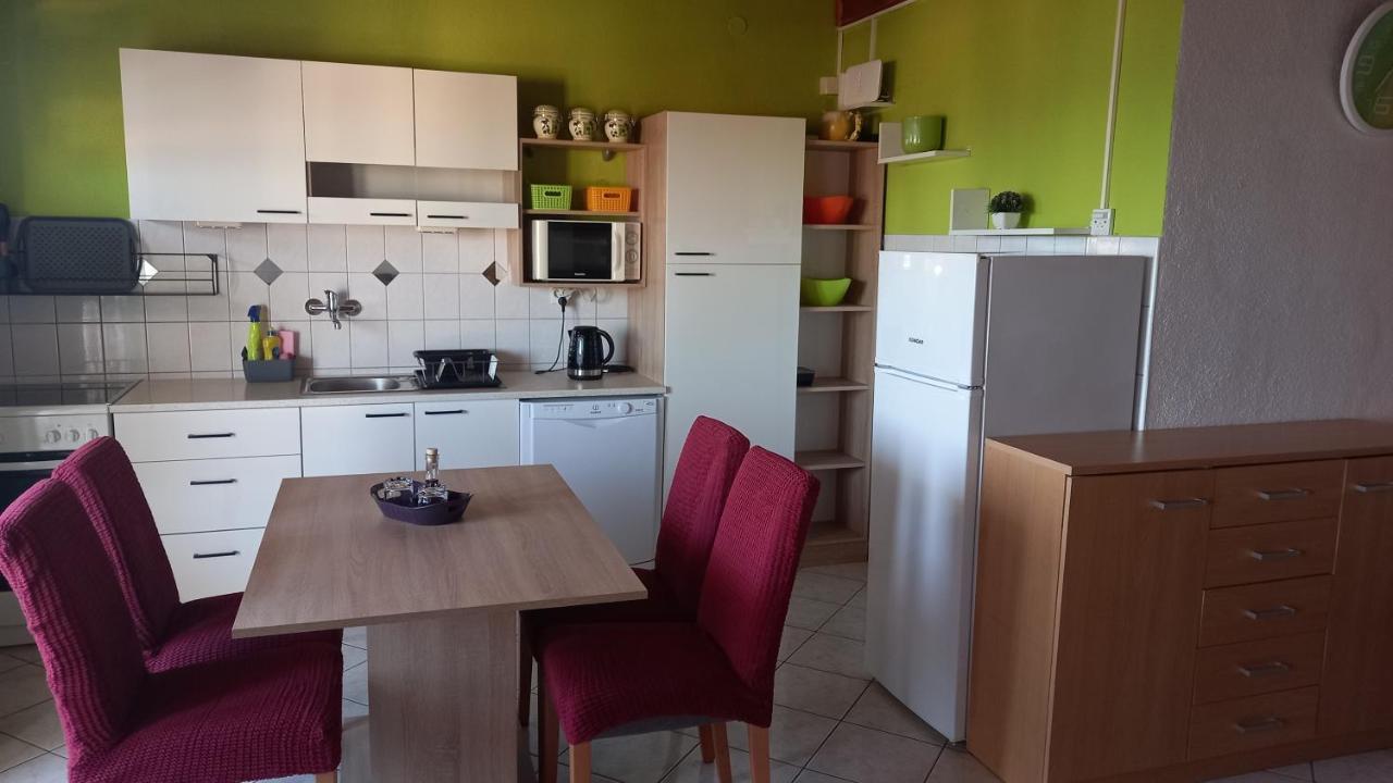 Apartmani Leko Mirjana Baška Voda Exterior foto
